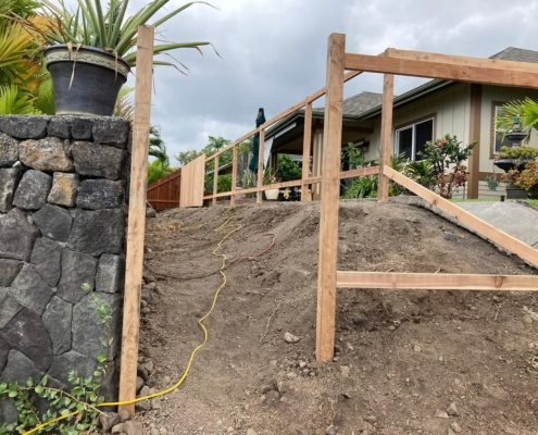 Homeowner hired a Kailua-Kona landscape company to install a fence. Hawaii Landscaping is a great option when property owners a searching for fence installation company near me.