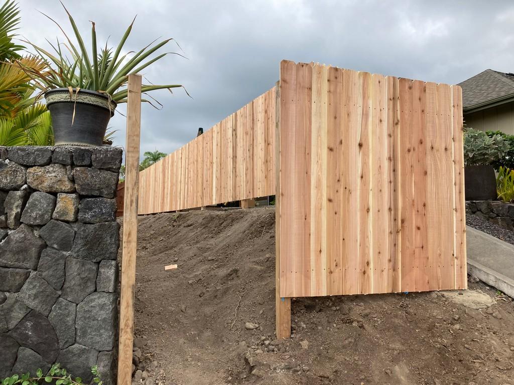 When Hawaii residents ask themselves how do I build a fence, Hawaii Landscaping has the answers. This photos shows an example of a fence being built.